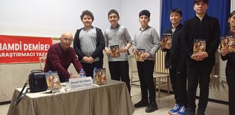 Sivas'ta yazar ve öğrenci buluşması gerçekleştirildi