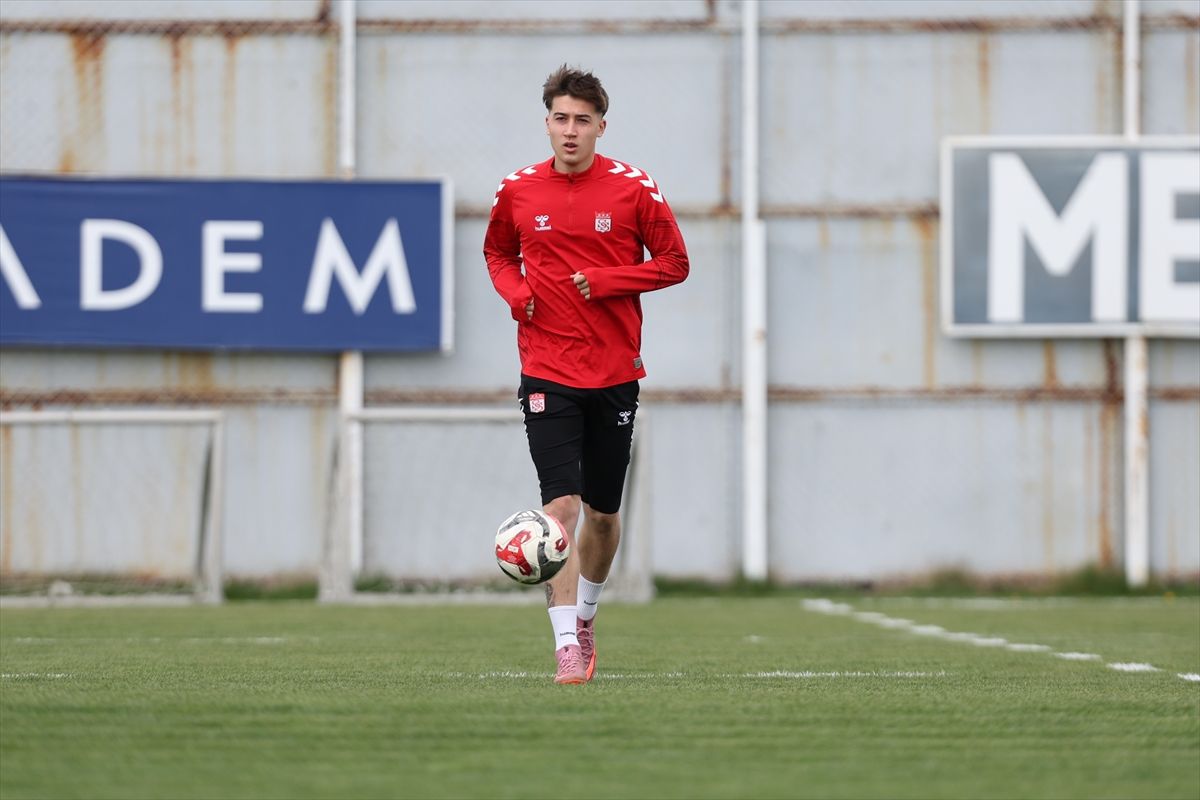 Sivasspor, Çorum FK maçının hazırlıklarını tamamladı