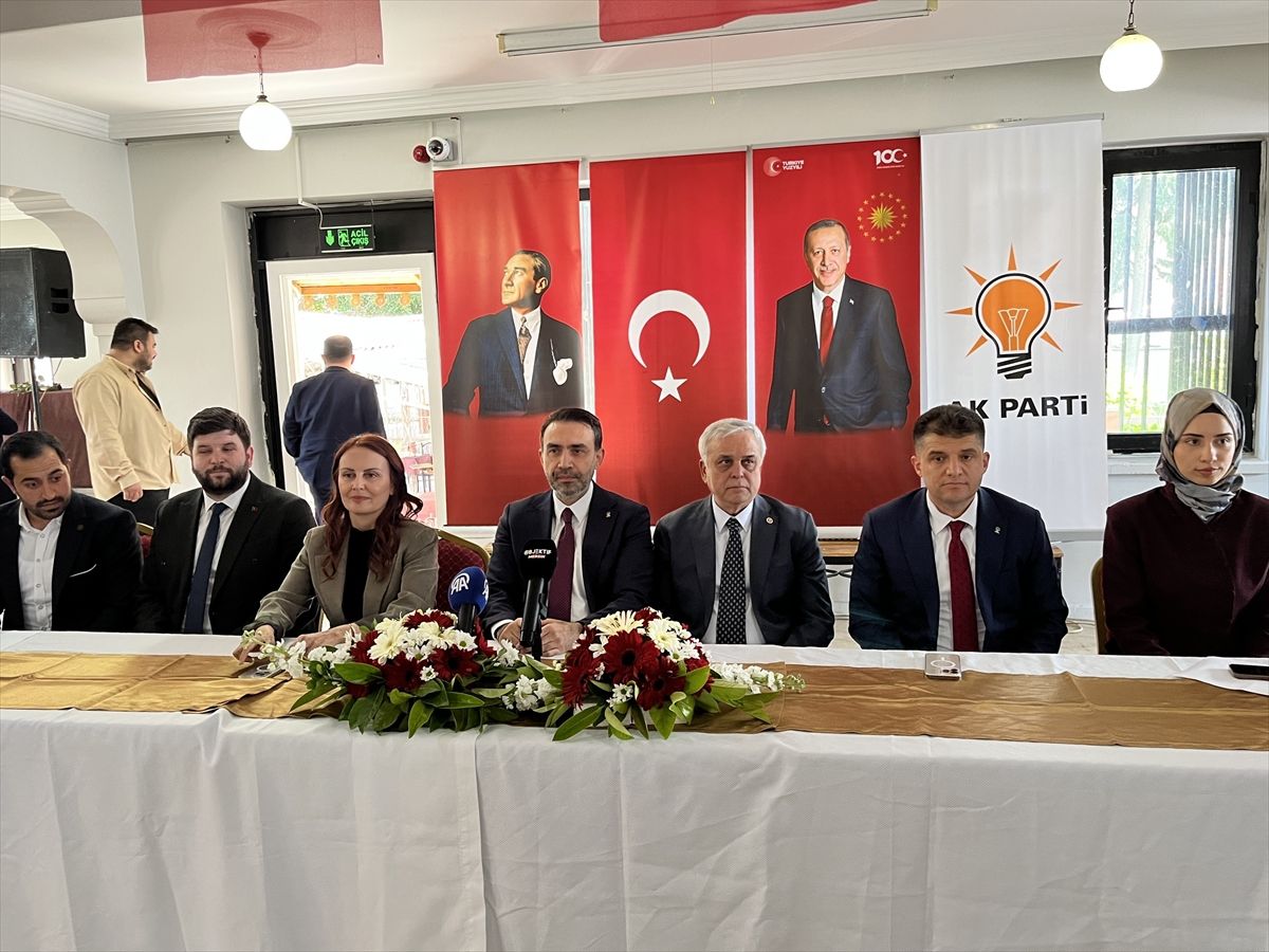 Tarsus'ta AK Parti İlçe Danışma Meclisi Toplantısı yapıldı
