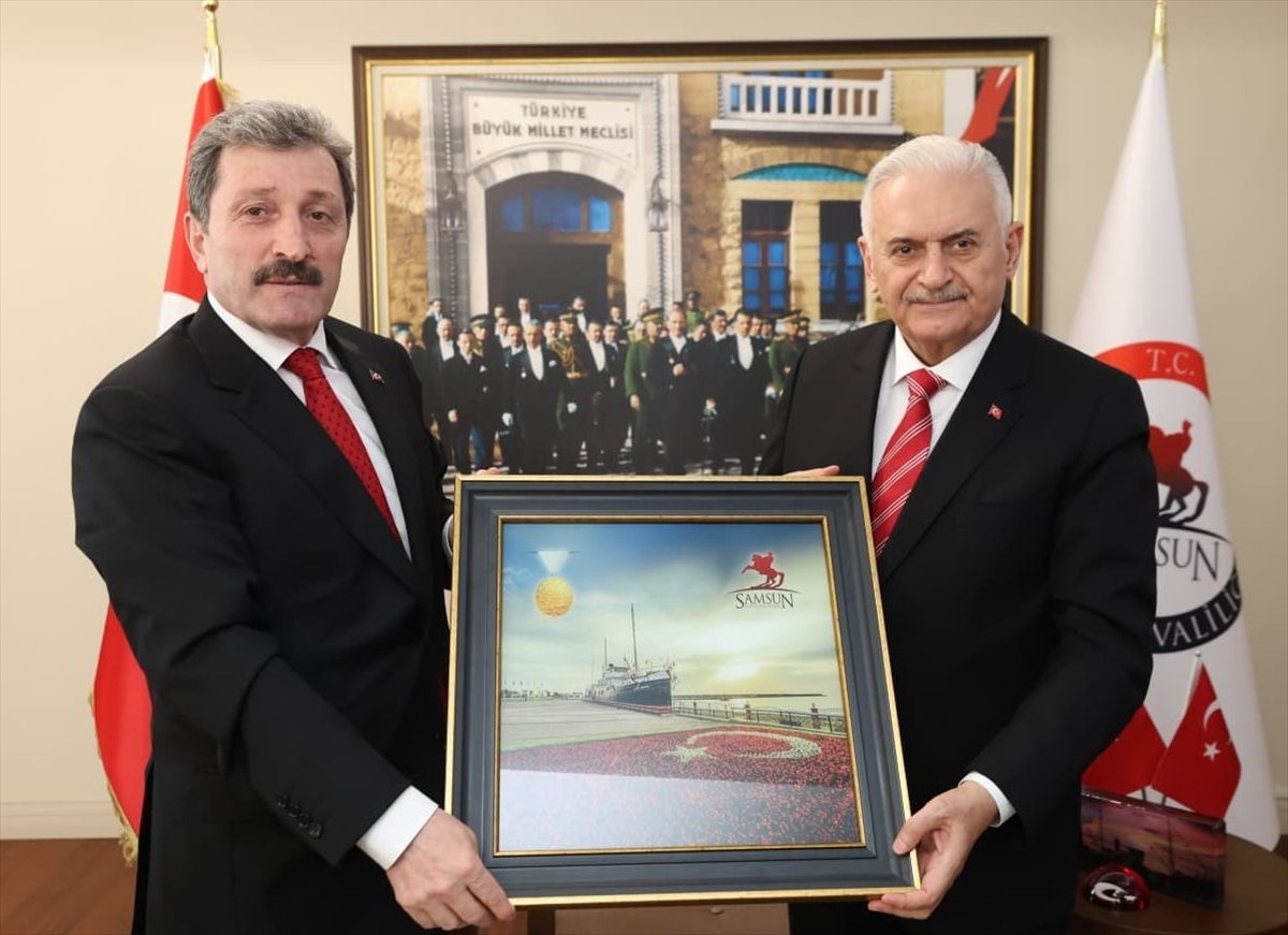 TDT Aksakallar Konseyi Başkanı Yıldırım, Samsun'da ziyaretlerde bulundu
