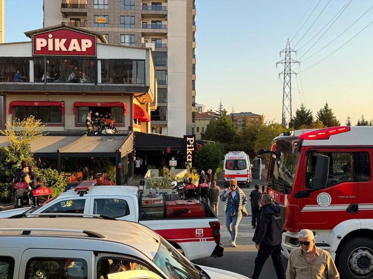 Çorlu'da kafeden düşen kadın yaralandı
