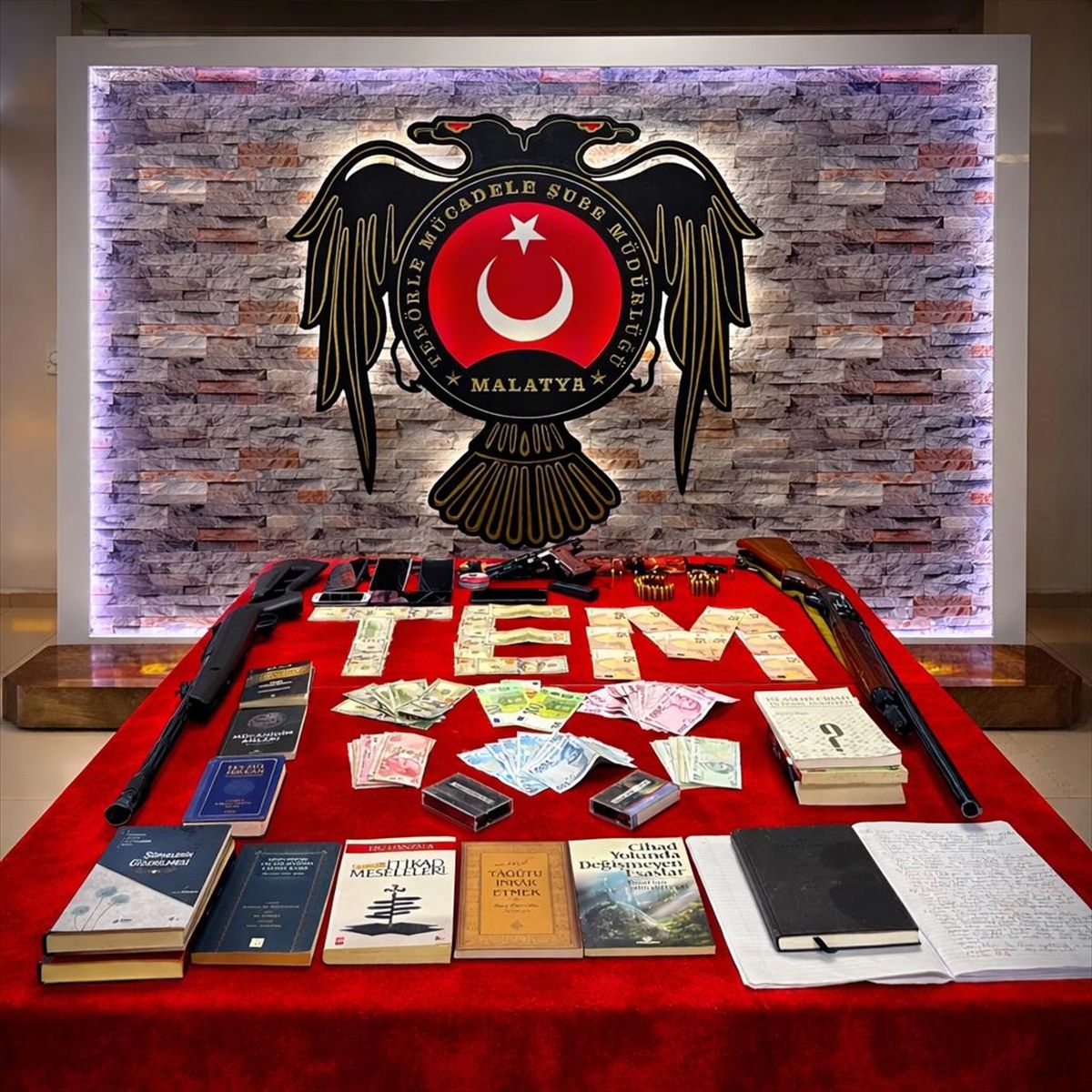 Terör örgütü DEAŞ'a yönelik Malatya merkezli operasyonda 9 gözaltı