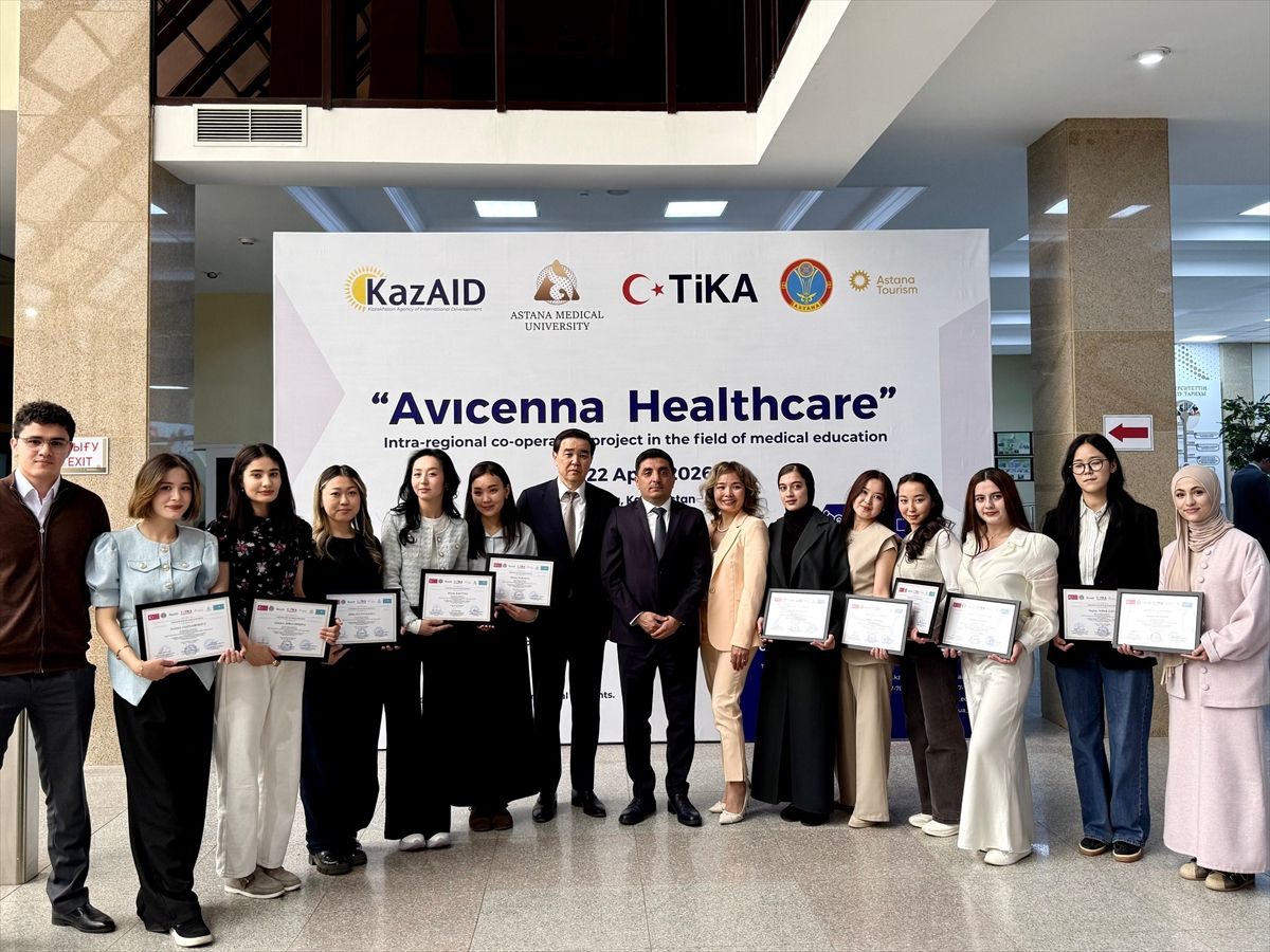 TİKA'dan Kırgız ve Tacik tıp öğrencilerine eğitim desteği