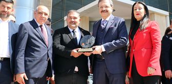TOBB Başkanı Hisarcıklıoğlu, Iğdır'da okul ve konferans salonu açtı