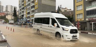 Tokat'ta 3 gündür süren yağışlarla yollarda su birikintileri oluştu