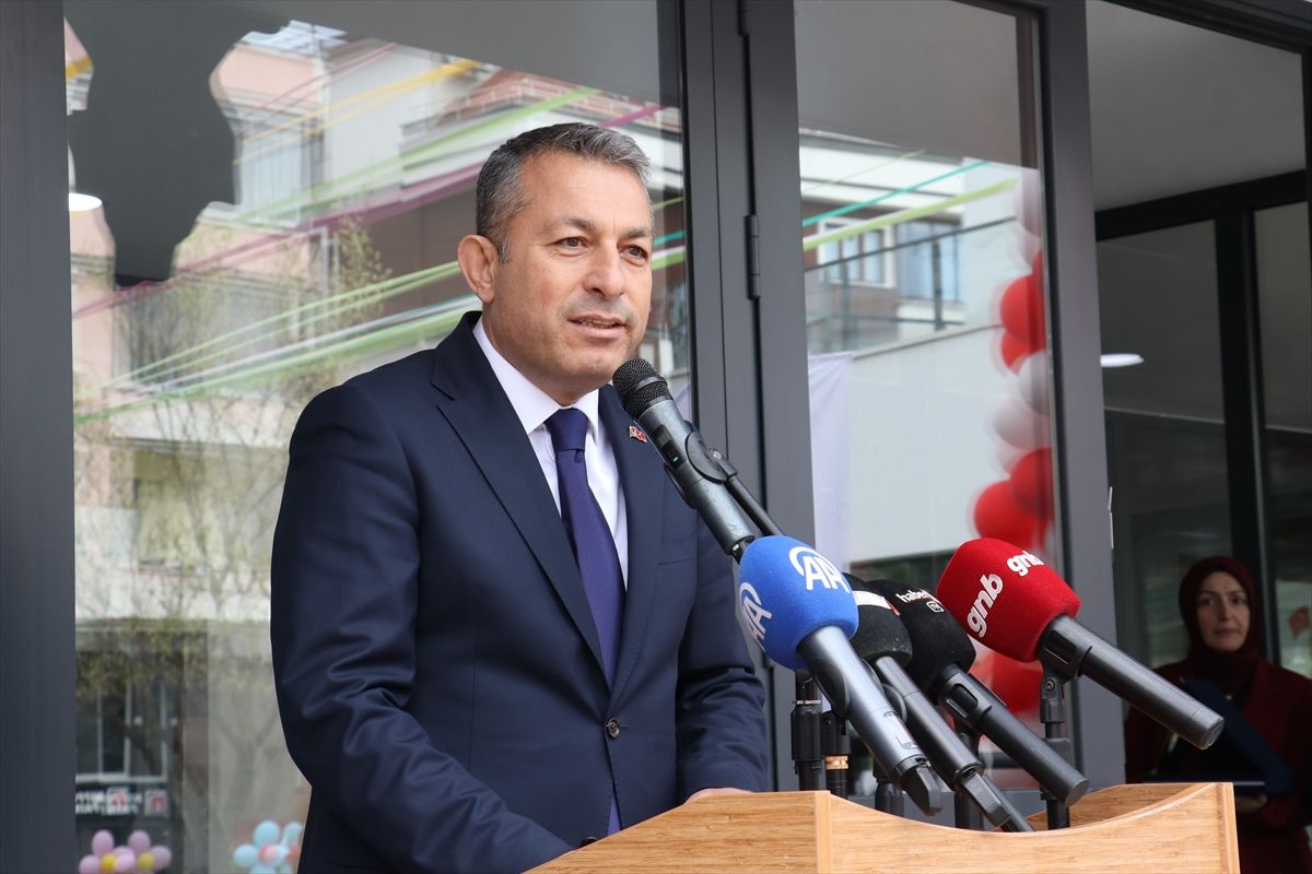 Trabzon'da Mehmet Ali Tuna İlkokulu törenle açıldı