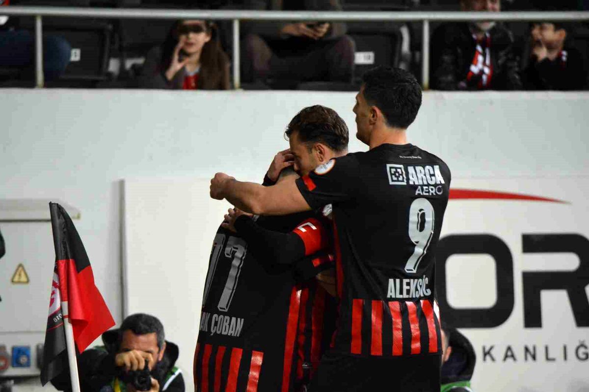 Trendyol 1. Lig: Çorum FK: 1 Bodrum FK: 1