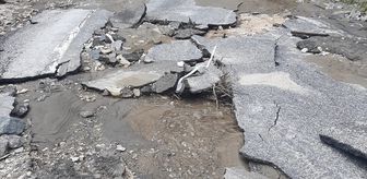 Tunceli-Ovacık kara yolu Munzur Çayı'nın taşması sonucu ulaşıma kapatıldı