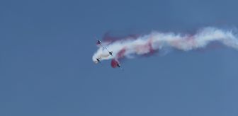 Türk Yıldızları, Çanakkale'de gösteri uçuşu yaptı