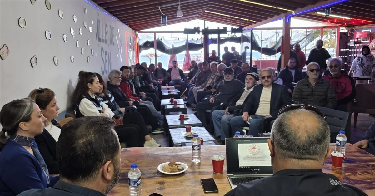 Türkeli'nde Su Ürünleri Av Sezonu Değerlendirme Toplantısı düzenlendi