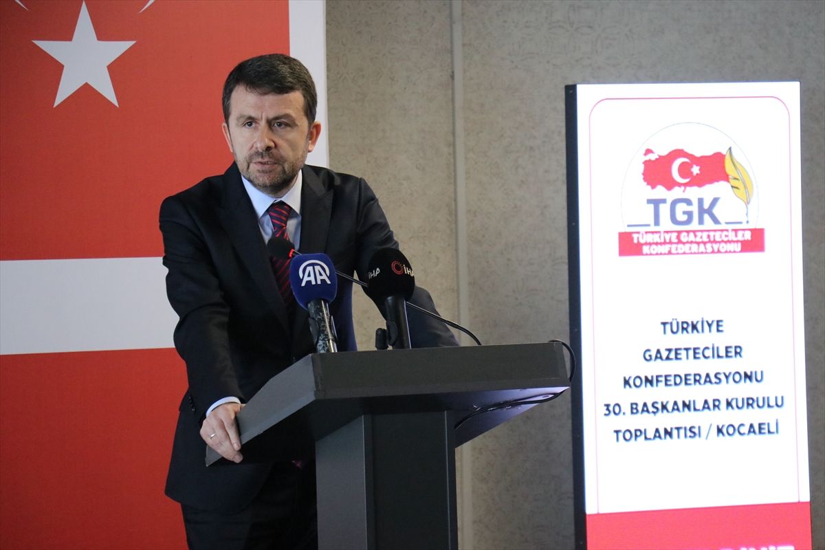 Türkiye Gazeteciler Konfederasyonu 30. Başkanlar Kurulu Toplantısı Kocaeli'de yapıldı