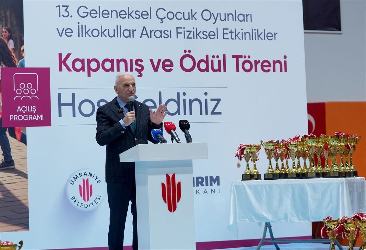 Ümraniye'de 13. Geleneksel Çocuk Oyunları'nın kapanış töreni yapıldı