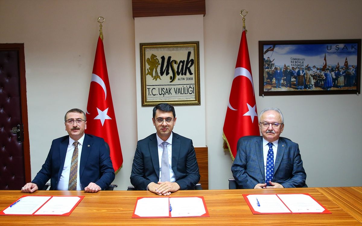 Uşak'ta çocukları eğitim ve sportif faaliyetlerle destekleyecek proje için işbirliği protokolü imzalandı