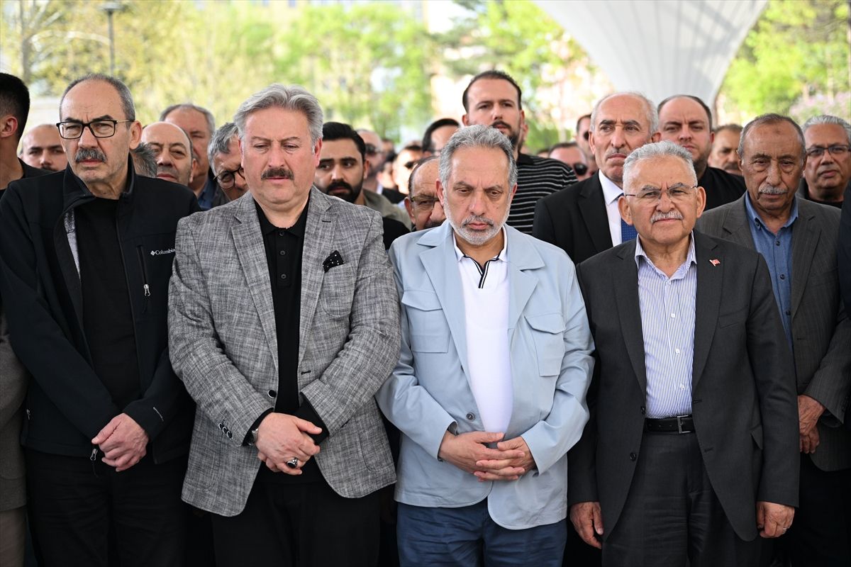 Vefat eden MHP Kayseri İl Başkan Yardımcısı Ali Korkmaz, son yolculuğuna uğurlandı