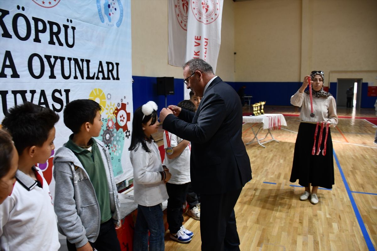 Vezirköprü'de akıl ve zeka oyunları turnuvası düzenlendi