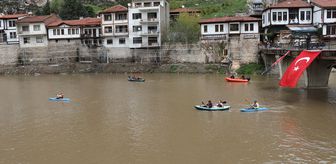Yeşilırmak'ta kano etkinliği düzenlendi