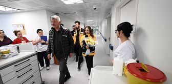 Yolda fenalaşan yaşlı adam kameraları izleyen muhtarın dikkati ve erken müdahaleyle kurtarıldı