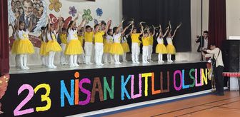 Yüksekova'da 23 Nisan Ulusal Egemenlik ve Çocuk Bayramı kutlandı