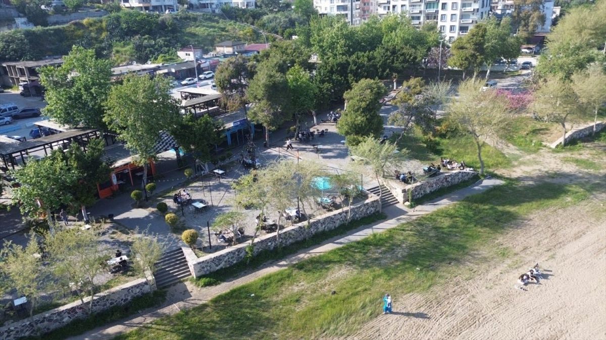 Yumurtalık sahilinde açılan tesis turizme katkı sağlıyor