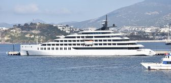Yüzen butik otel olarak tanımlanan 'Emerald Kaia' Bodrum'da