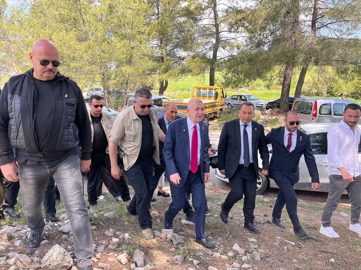 Zafer Partisi Genel Başkanı Özdağ'dan Milas'ta ziyaret