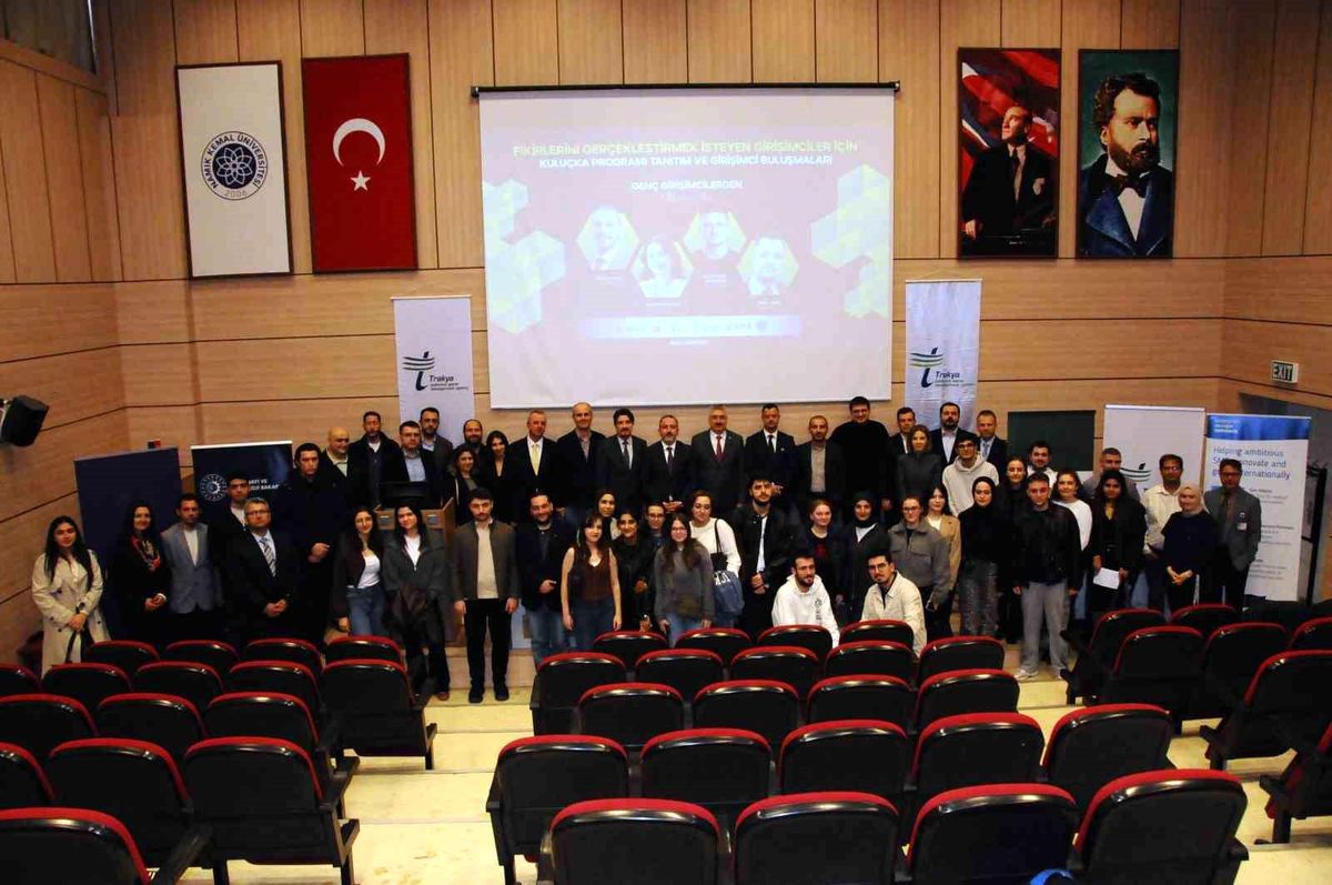 "Kuluçka Programı Tanıtımı ve Girişimci Buluşmaları" etkinliği