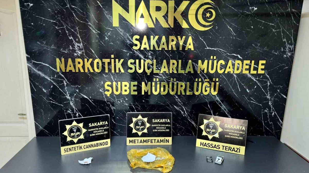 Sakarya'da 4 farklı uyuşturucu operasyonunda 3 tutuklama