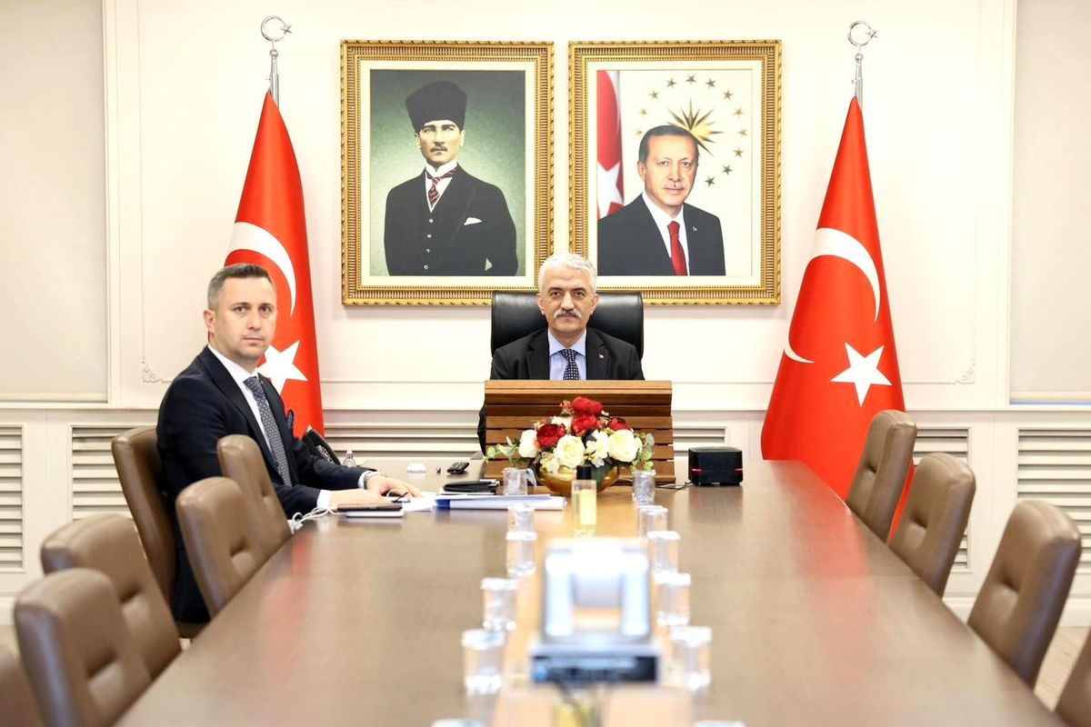 Vali Makas, sosyal risk haritaları toplantısına katıldı