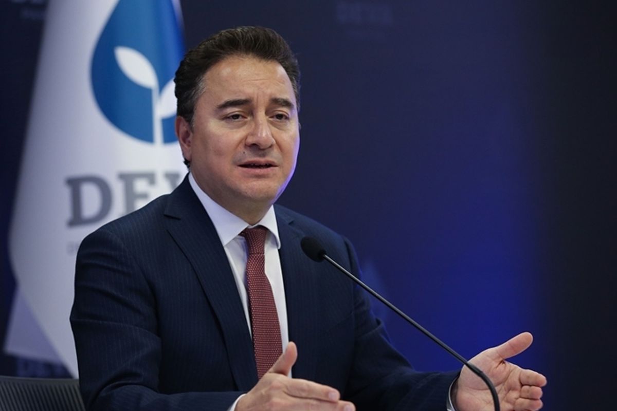 Ali Babacan: Türkiye'nin önünü açacak adım erken genel seçimdir