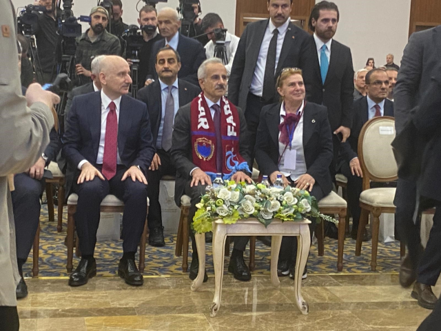 Minister Uraloğlu with Trabzon