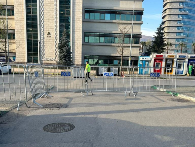bir buyuksehir daha ak partiye 8f512b24a0 6812 1 m
