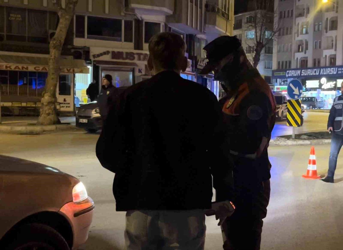 Çorum'da polis ekiplerinden huzur uygulaması