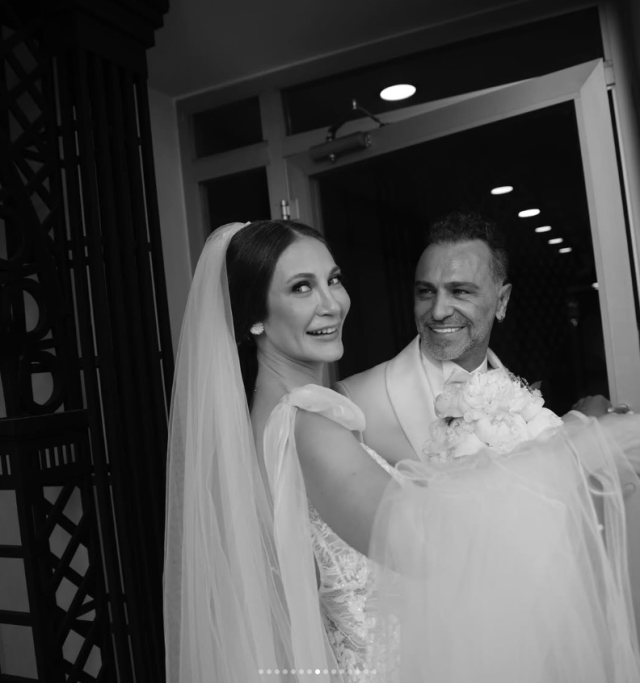 ece dizdardan esiyle ilgili di a781c39755 2893 2 m