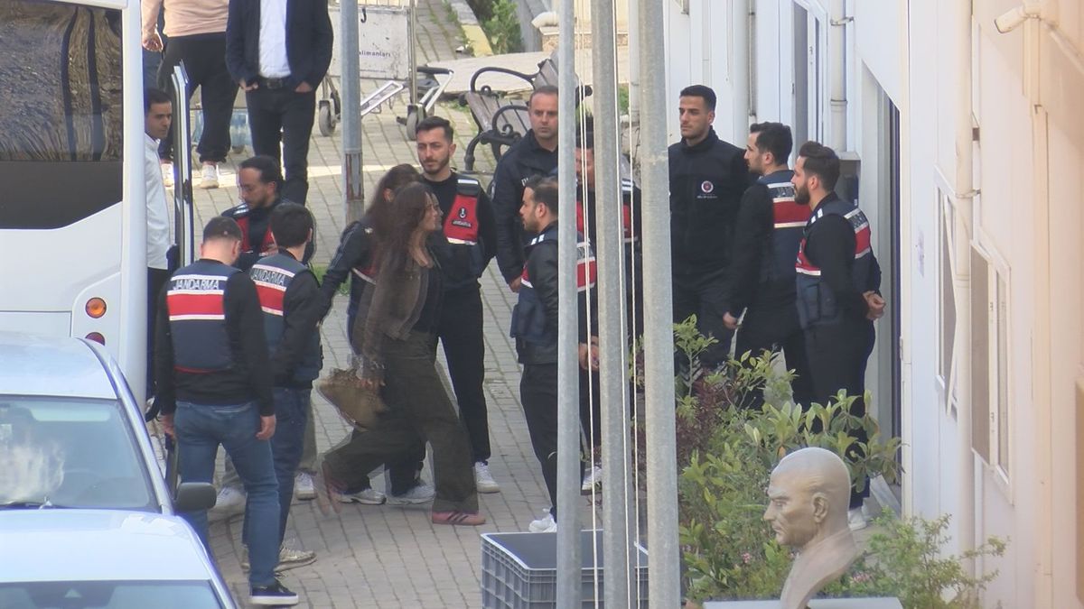 İstanbul'da ünlülere yönelik uyuşturucu operasyonu: 11 gözaltı