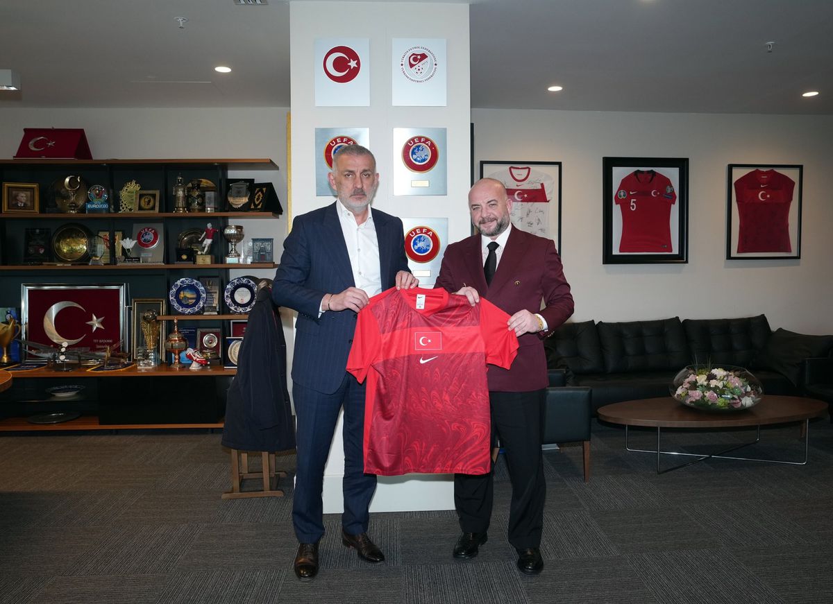 Kırkpınar ağası Ufuk Özünlü, TFF Başkanı Hacıosmanoğlu ve Başkan Vekili Otyakmaz'ı ziyaret etti