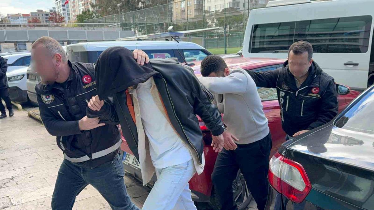 Samsun'da narkotikten peş peşe operasyon: 8 gözaltı