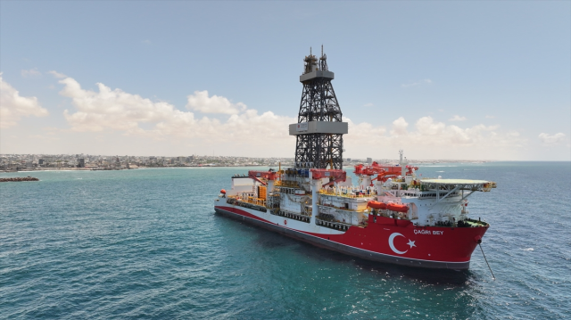 cagri bey somalide turk bayrag 94ca1574b8 7173 5 m