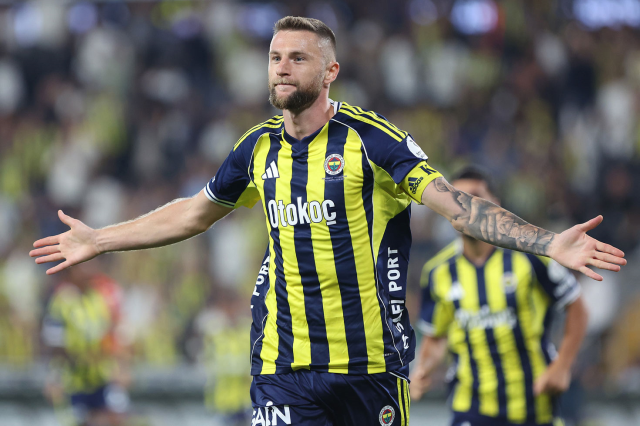 skriniar fenerbahce taraftarin 19736896 6310 1 m