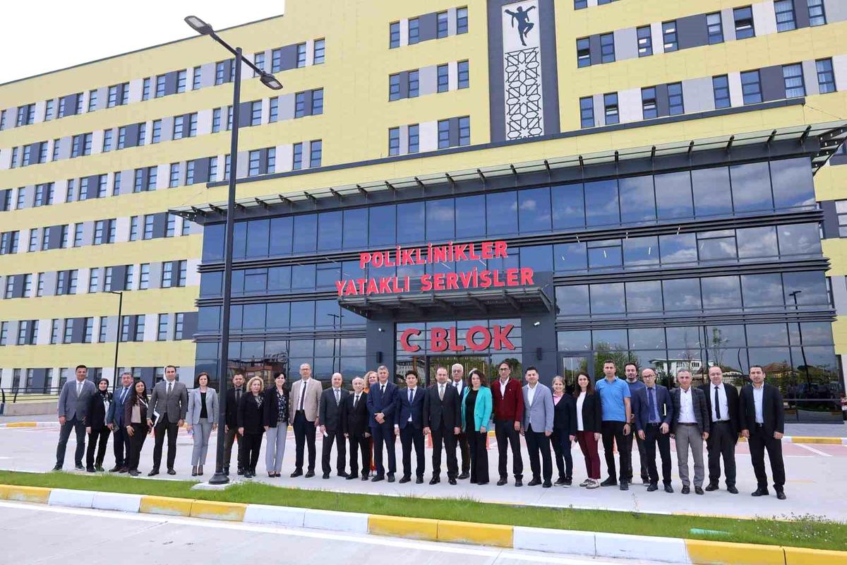 Aydın Şehir Hastanesi'nde hizmet verecek poliklinikler değerlendirildi