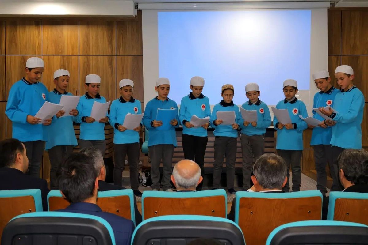 Bayburt'ta öğrencilere hafızlığın önemi anlatıldı