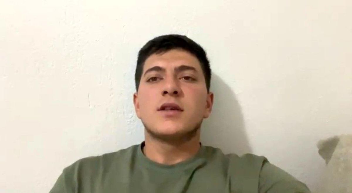 Domuz sürüsü çiftçinin kamerasına yansıdı