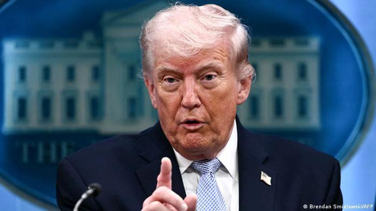 Trump'tan İran'a Hürmüz Boğazı uyarısı: Derhal durmalılar