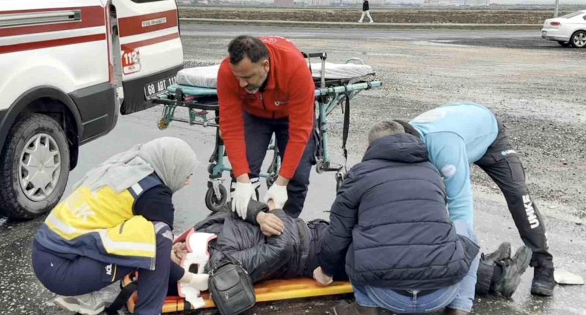 Aksaray'da otomobil ile motosiklet çarpıştı: 1 yaralı