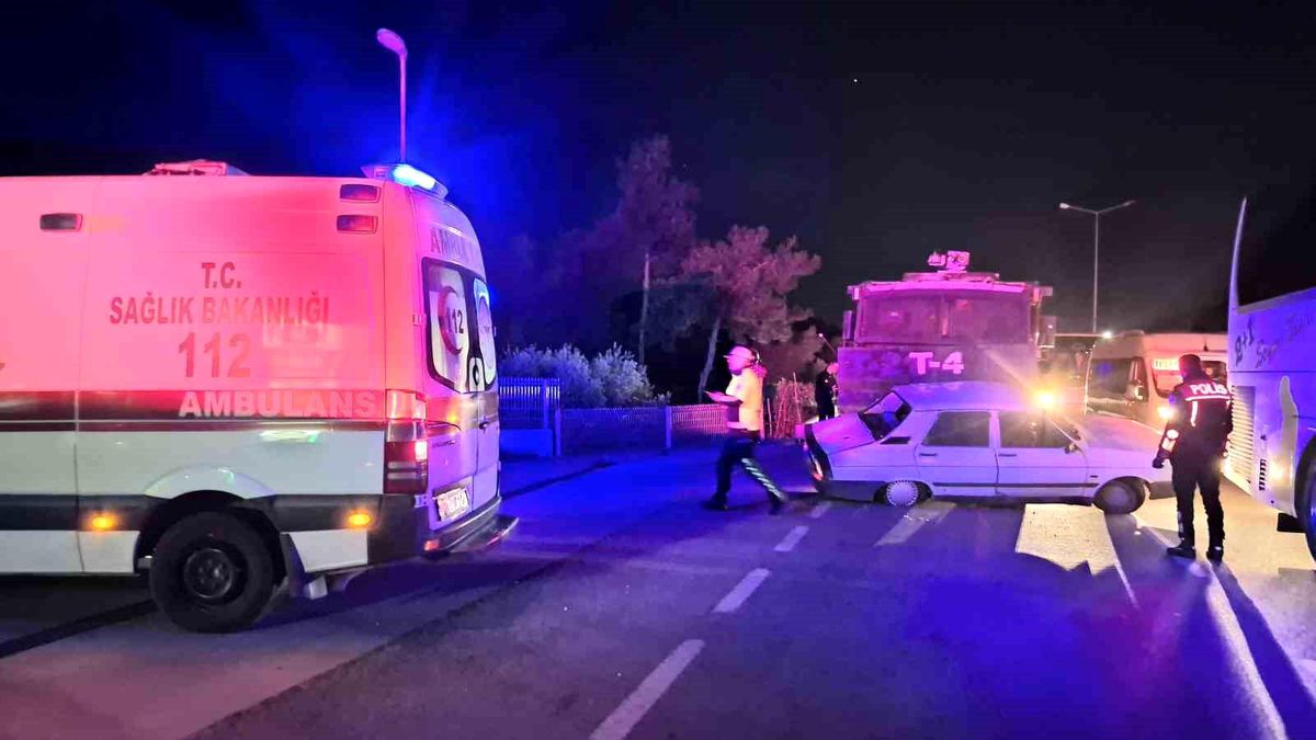 Bodrum'da TOMA, otomobile çarptı