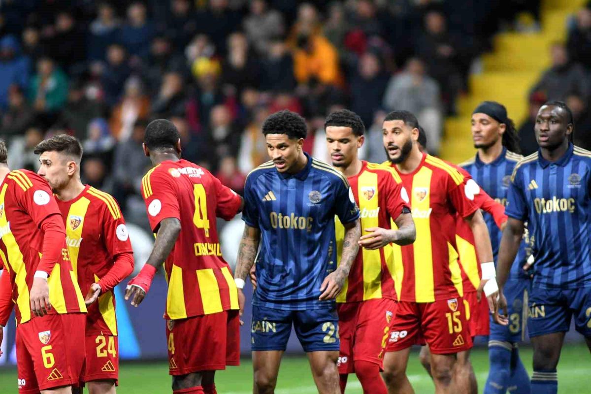 Kayserispor Fenerbahçe'ye yine yenildi