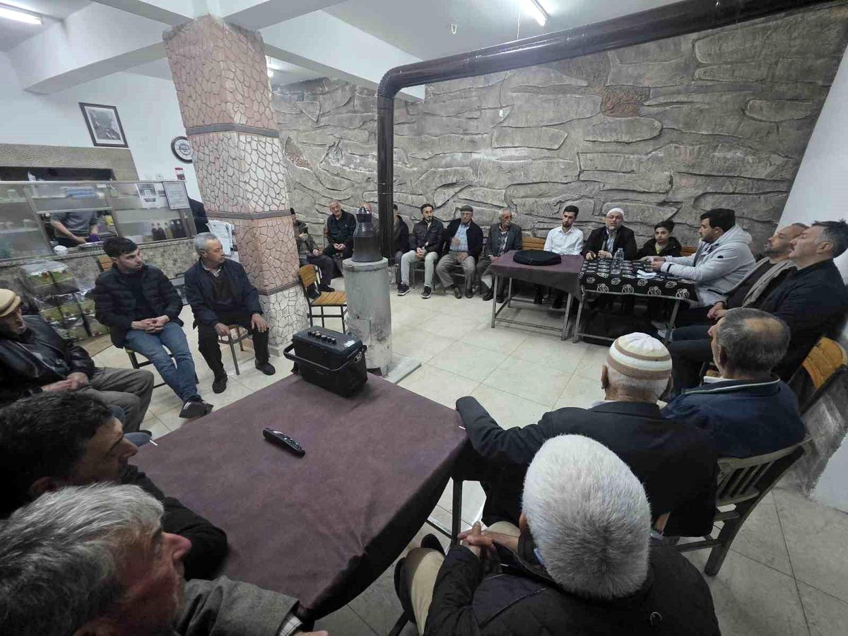 Köşk'te 'kahvehane sohbetleri' ile gönüllere dokunuluyor