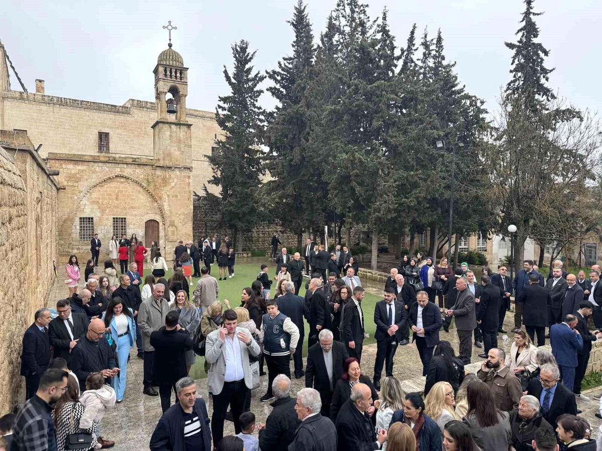 Mardin'de Paskalya Bayramı kutlandı