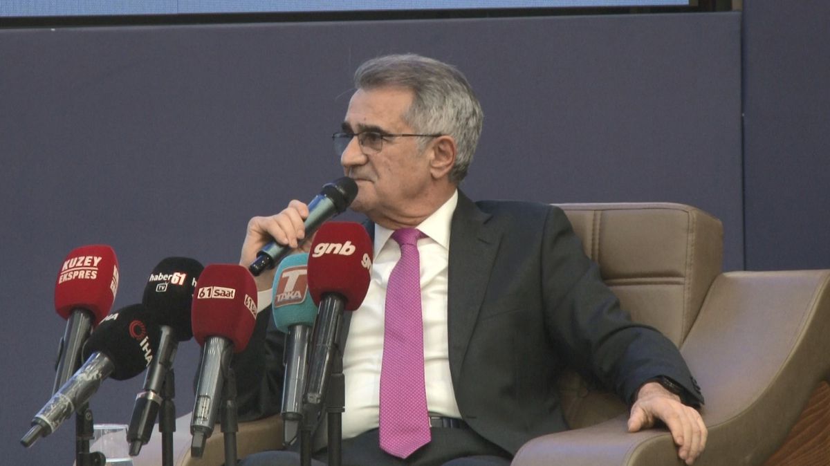 Şenol Güneş, Trabzon Günleri'nde Başkentlilerle bir araya geldi