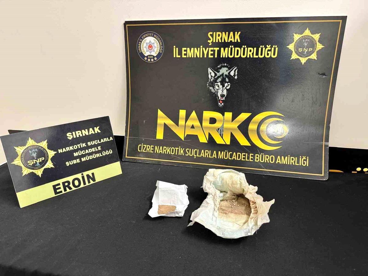 Şırnak'ta çocuk bezine gizlenmiş eroin ele geçirildi: 1 gözaltı