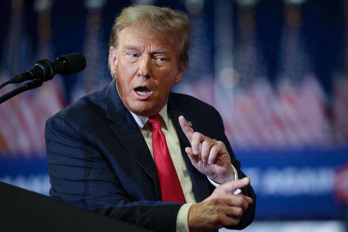 Trump: ABD donanması Hürmüz Boğazı'nda tüm gemilere blokaj sürecine başlayacak